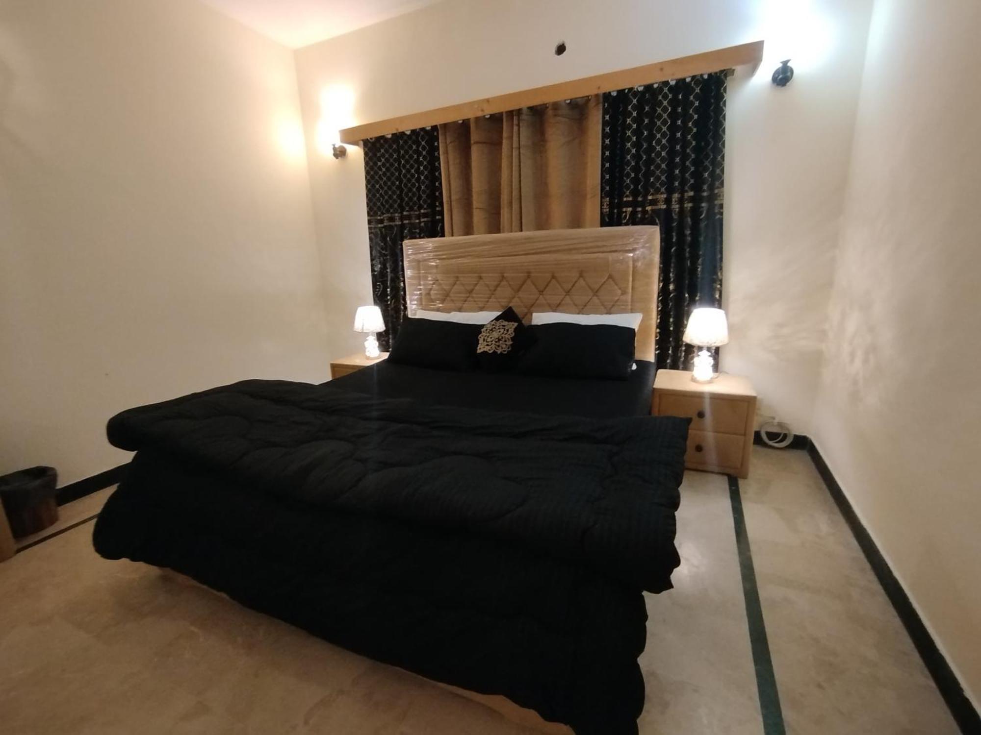 Hotel Royal Residential à Islamabad Extérieur photo